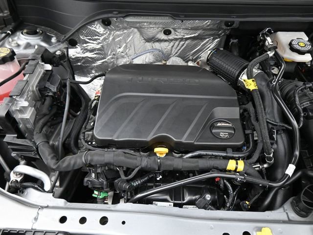 Used 2025 Chevrolet Trax LS w/ LS Convenience Package image 22