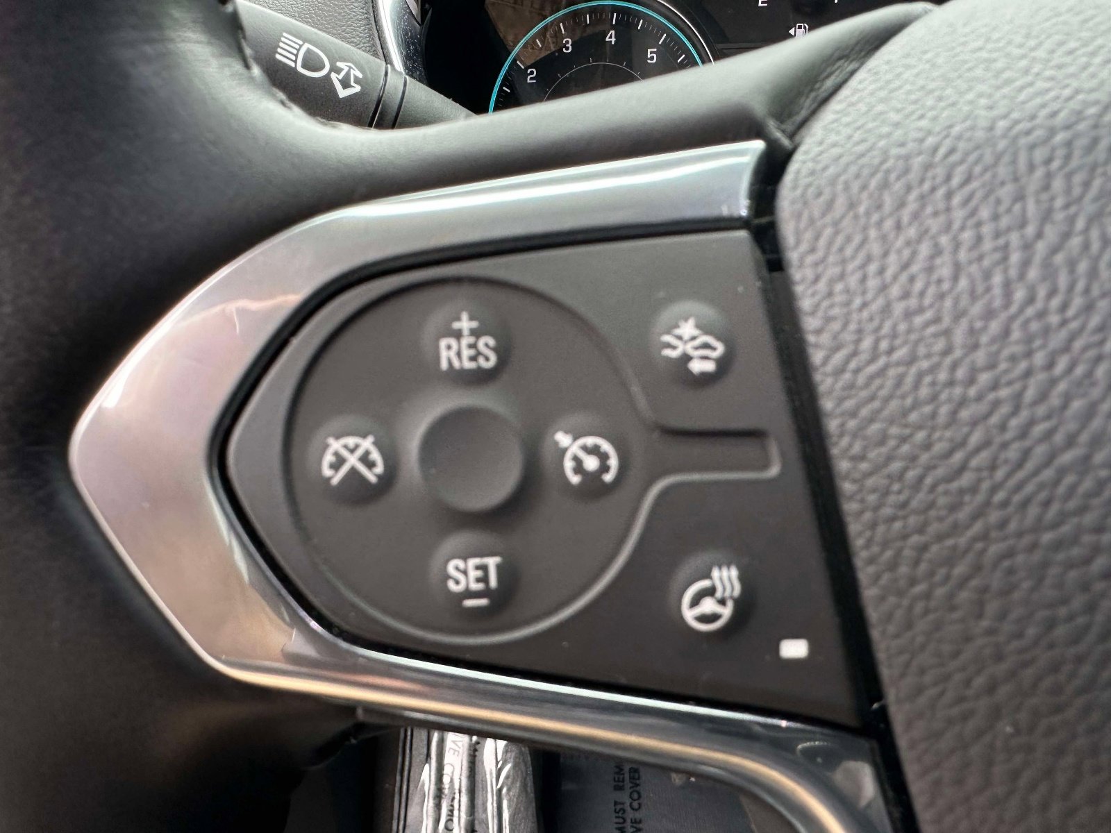 Used 2020 Chevrolet Traverse Premier w/ Redline Edition AWD/4WD image 19