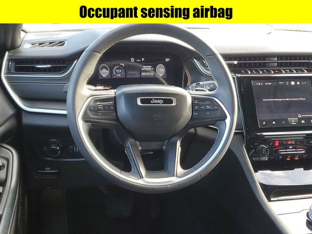 Certified 2023 Jeep Grand Cherokee Altitude image 10