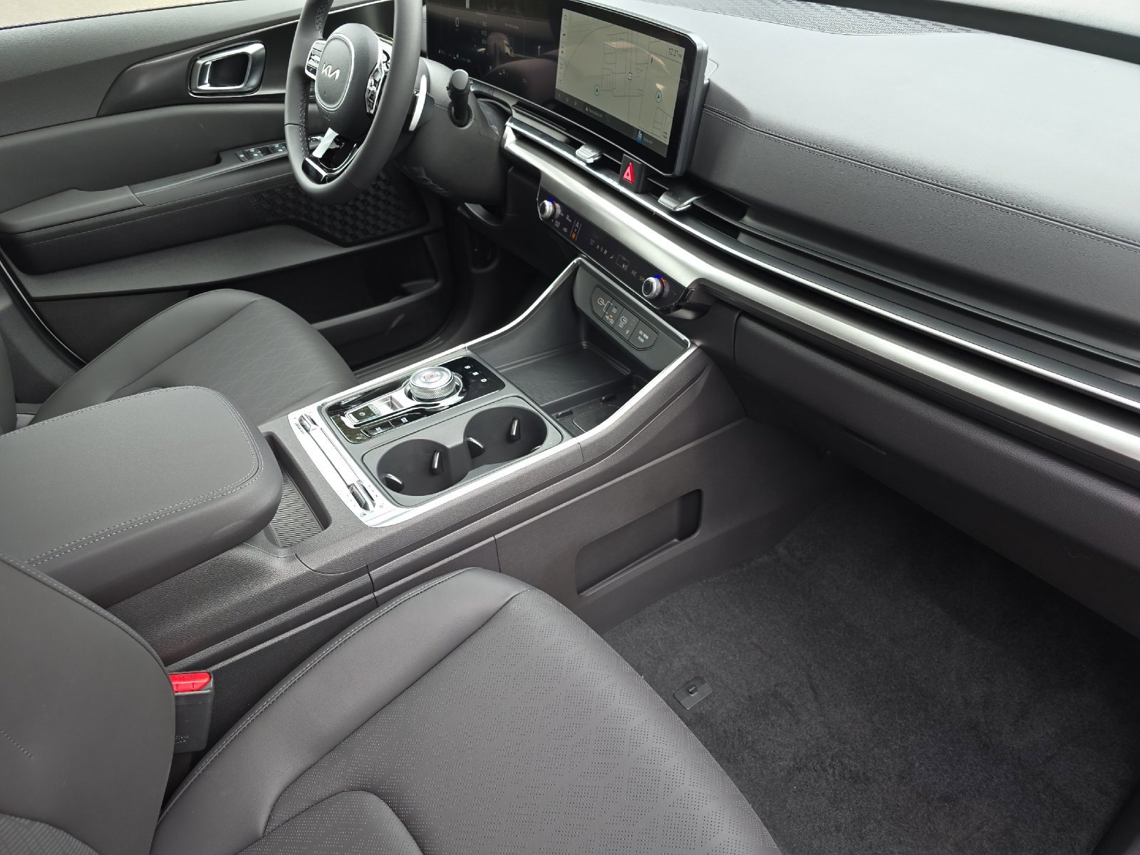 New 2026 Kia Carnival SX image 17