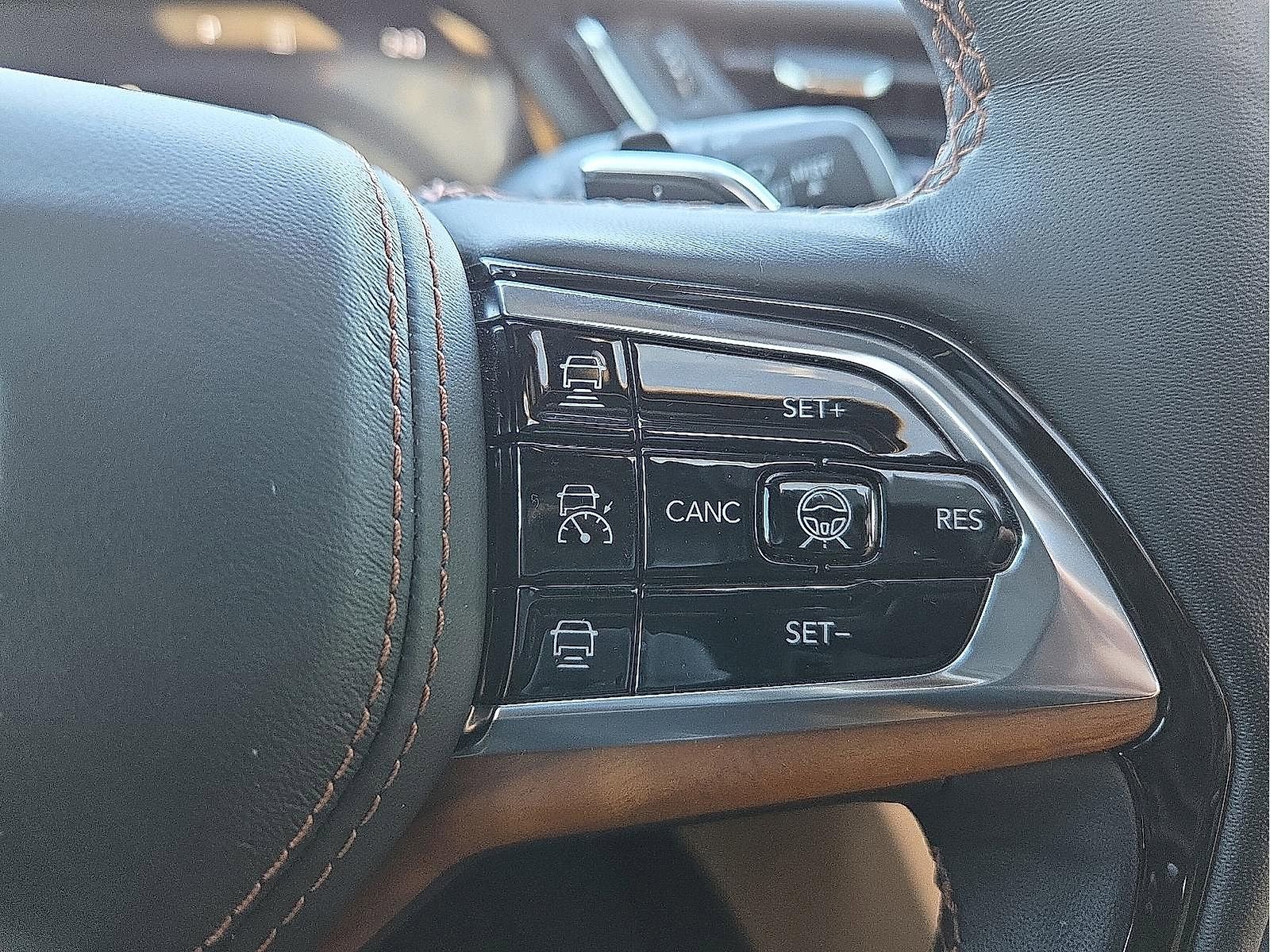 Used 2025 Jeep Grand Cherokee L Summit image 19