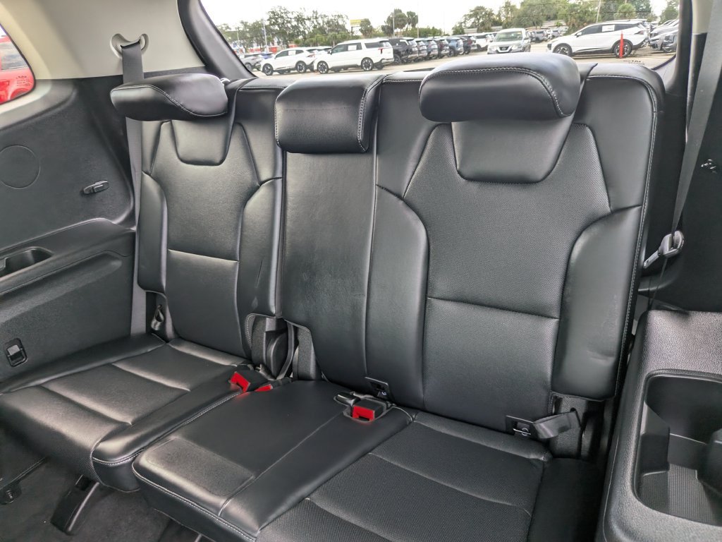 Certified 2025 Kia Telluride LX FWD image 19