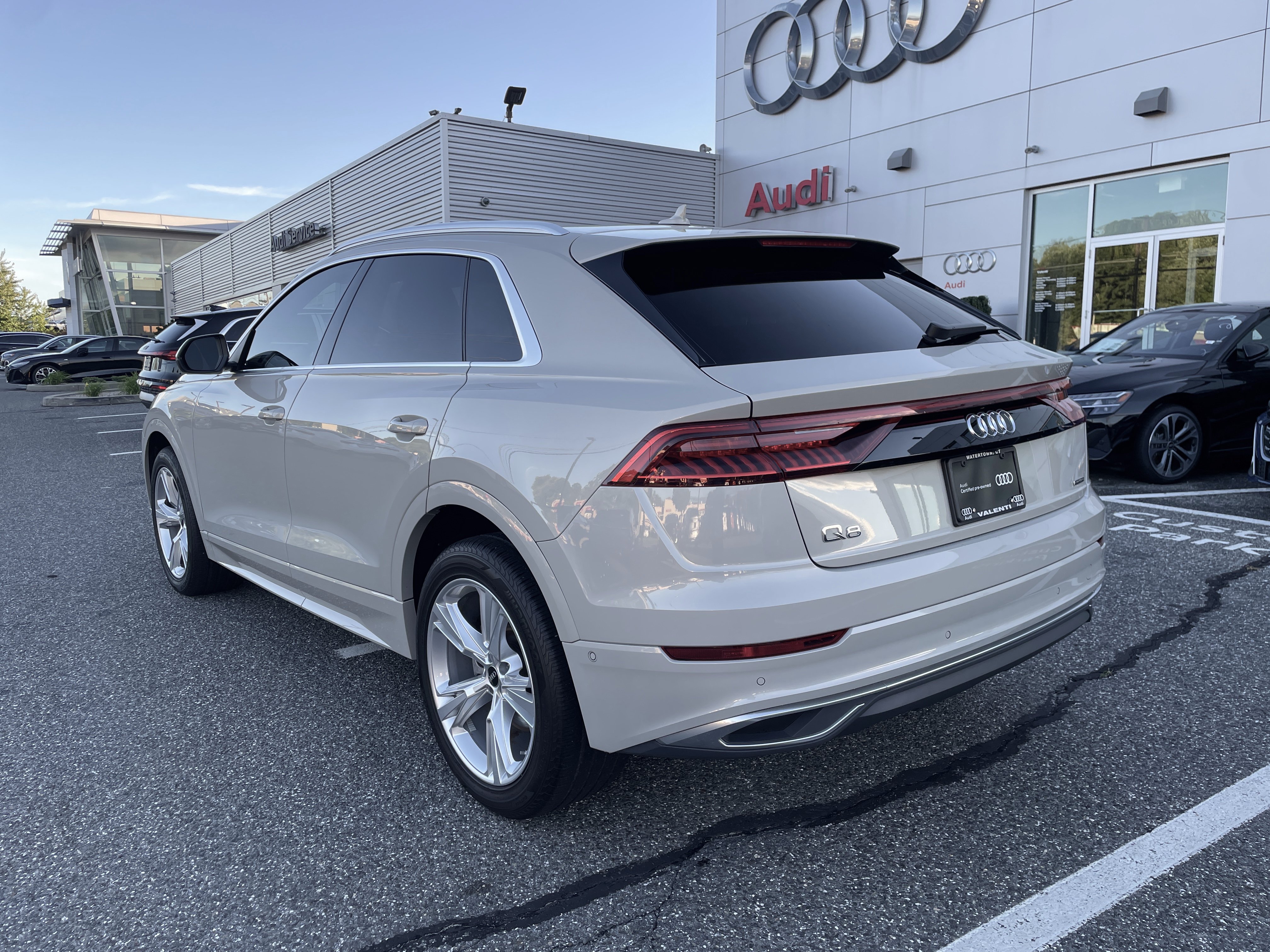 Certified 2023 Audi Q8 Premium w/ Convenience Package AWD/4WD image 6