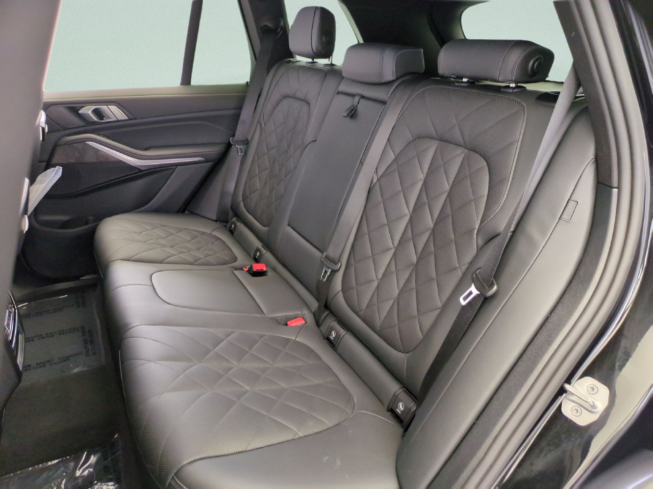 Used 2025 BMW X5 sDrive40i w/ Climate Comfort Package RWD image 28