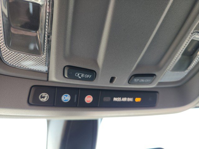 Used 2022 Chevrolet Silverado 1500 RST w/ Redline Edition image 46