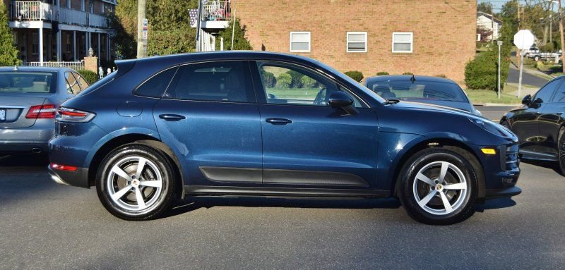 Used 2020 Porsche Macan image 9