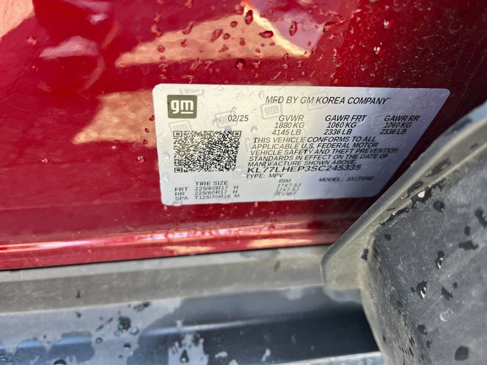 Used 2025 Chevrolet Trax LT FWD image 25