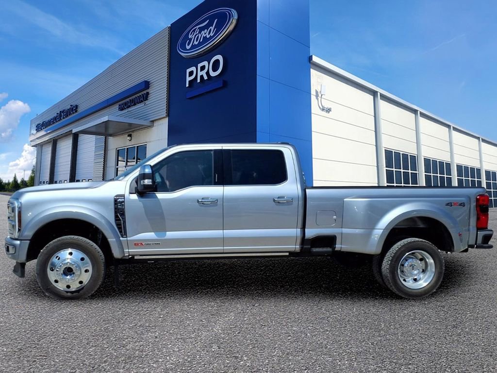 New 2024 Ford F450 Platinum AWD/4WD image 18