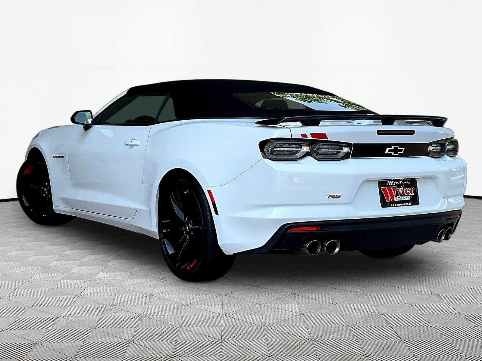 Used 2023 Chevrolet Camaro LT w/ Redline Edition RWD image 4