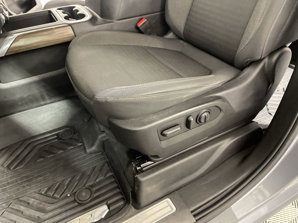 Used 2021 Chevrolet Silverado 1500 LT Trail Boss w/ Bed Protection Package image 11