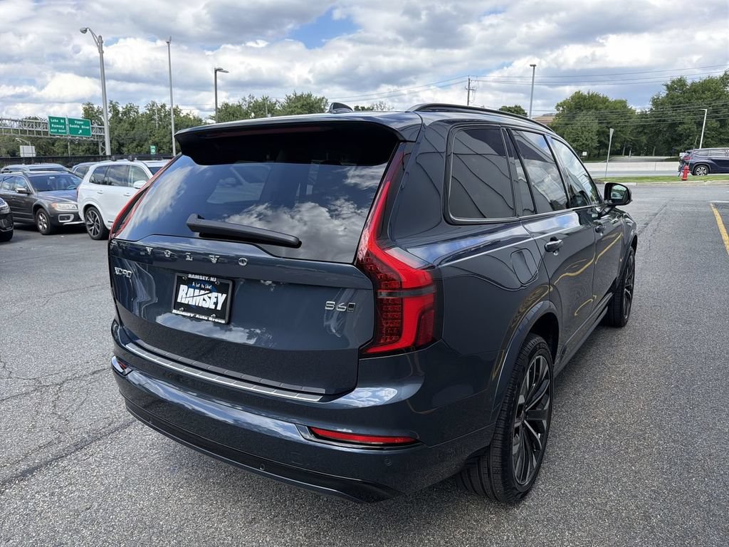 New 2026 Volvo XC90 B6 Ultra w/ Protection Package Premier AWD/4WD image 8