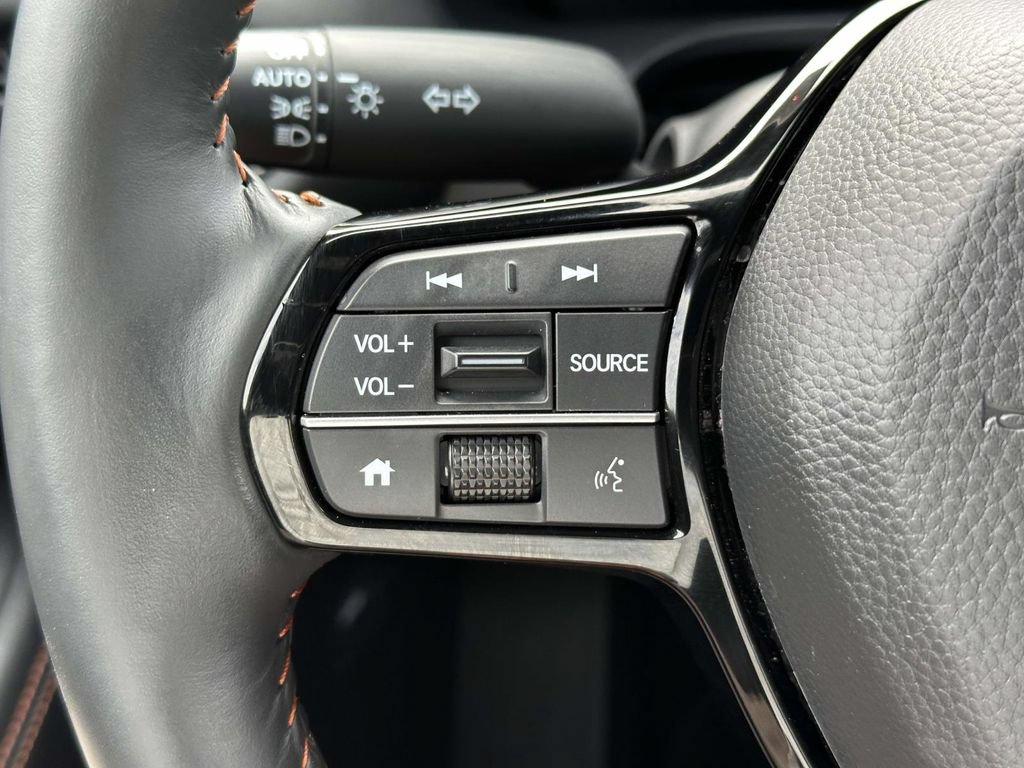 Used 2024 Honda HR-V Sport image 17