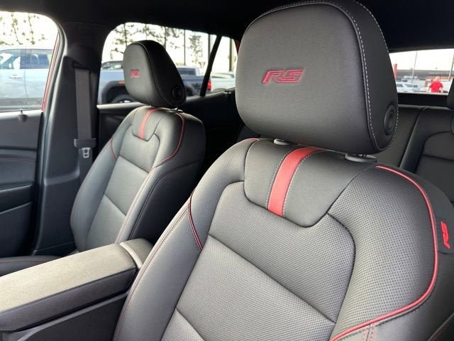 New 2026 Chevrolet Trax RS w/ Sunroof Package FWD image 12