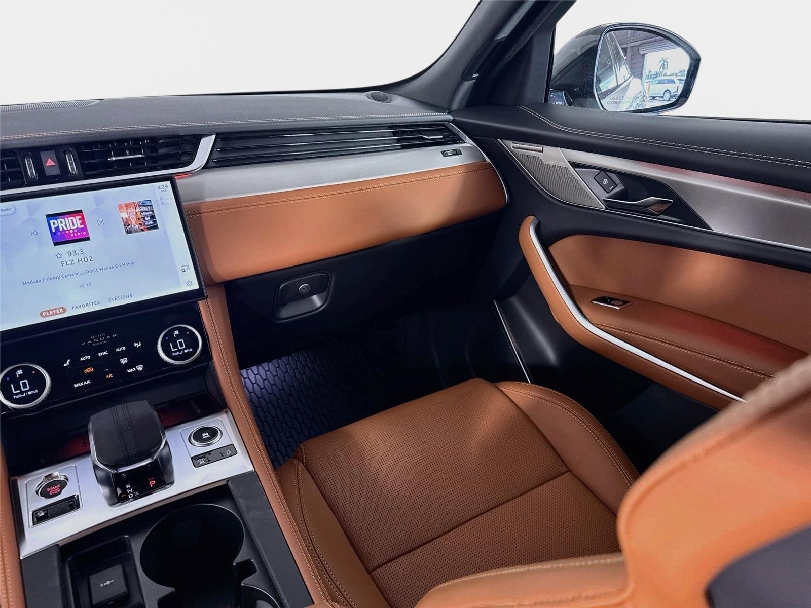 New 2026 Jaguar F-PACE R-Dynamic S AWD/4WD image 26