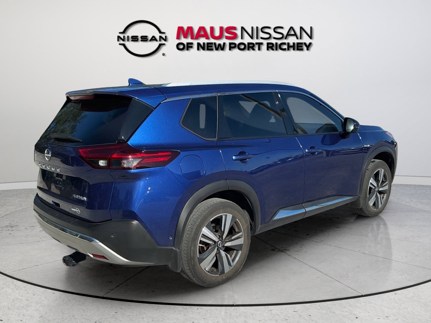 Used 2023 Nissan Rogue Platinum w/ Platinum Premium Package FWD image 8