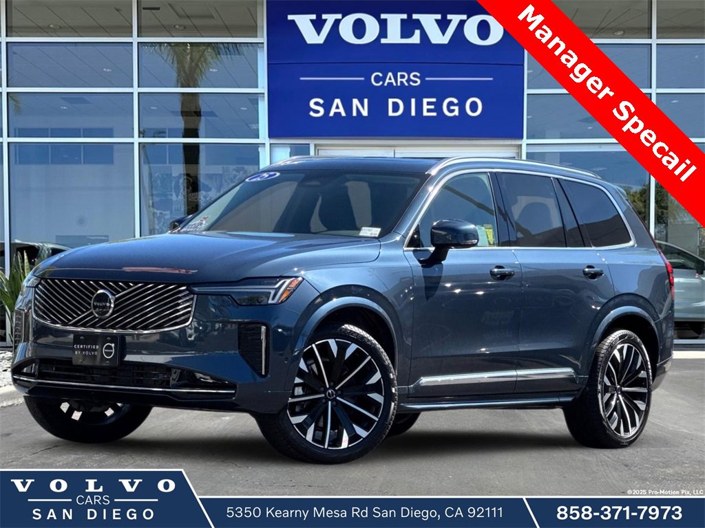 Certified 2025 Volvo XC90 B6 Plus image 1