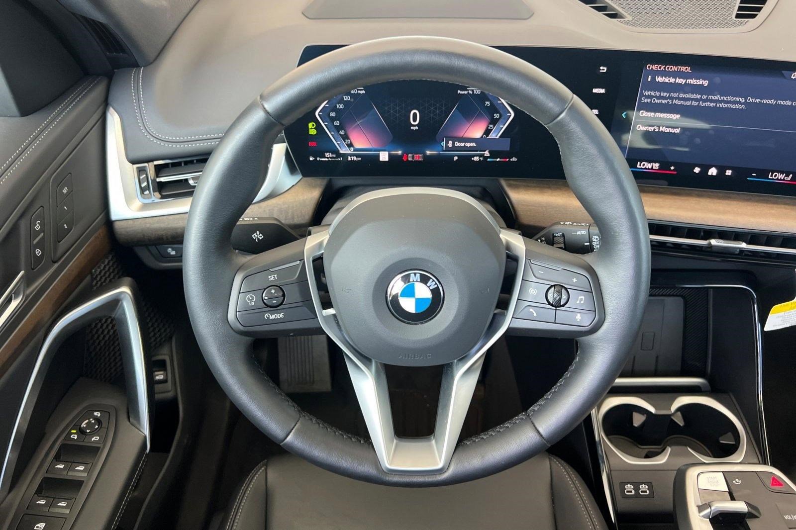 Used 2025 BMW X1 xDrive28i w/ Technology Package AWD/4WD image 27