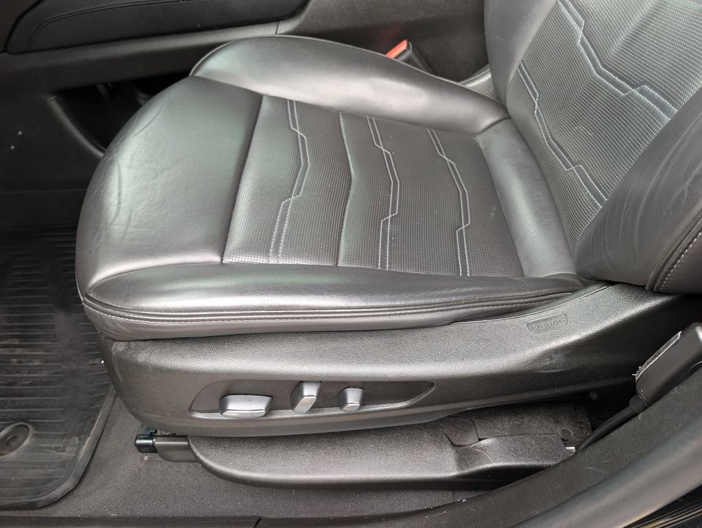 Used 2021 Cadillac XT5 Sportv w/ Platinum Package image 13