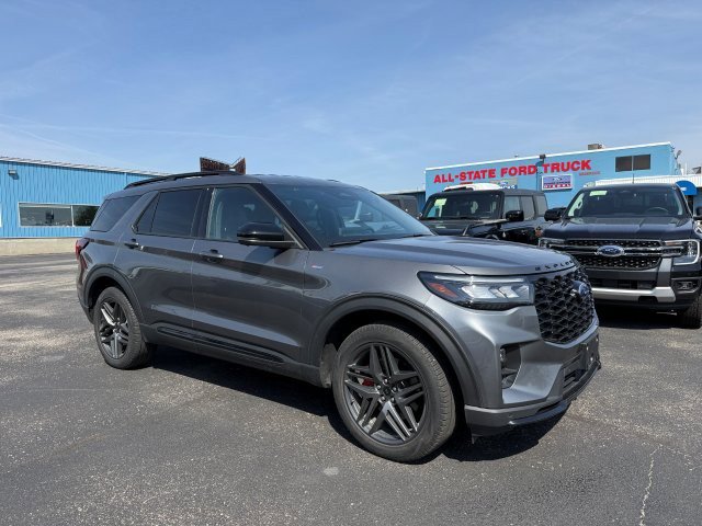 Used 2025 Ford Explorer ST-Line w/ ST-Line Street Pack AWD/4WD image 1