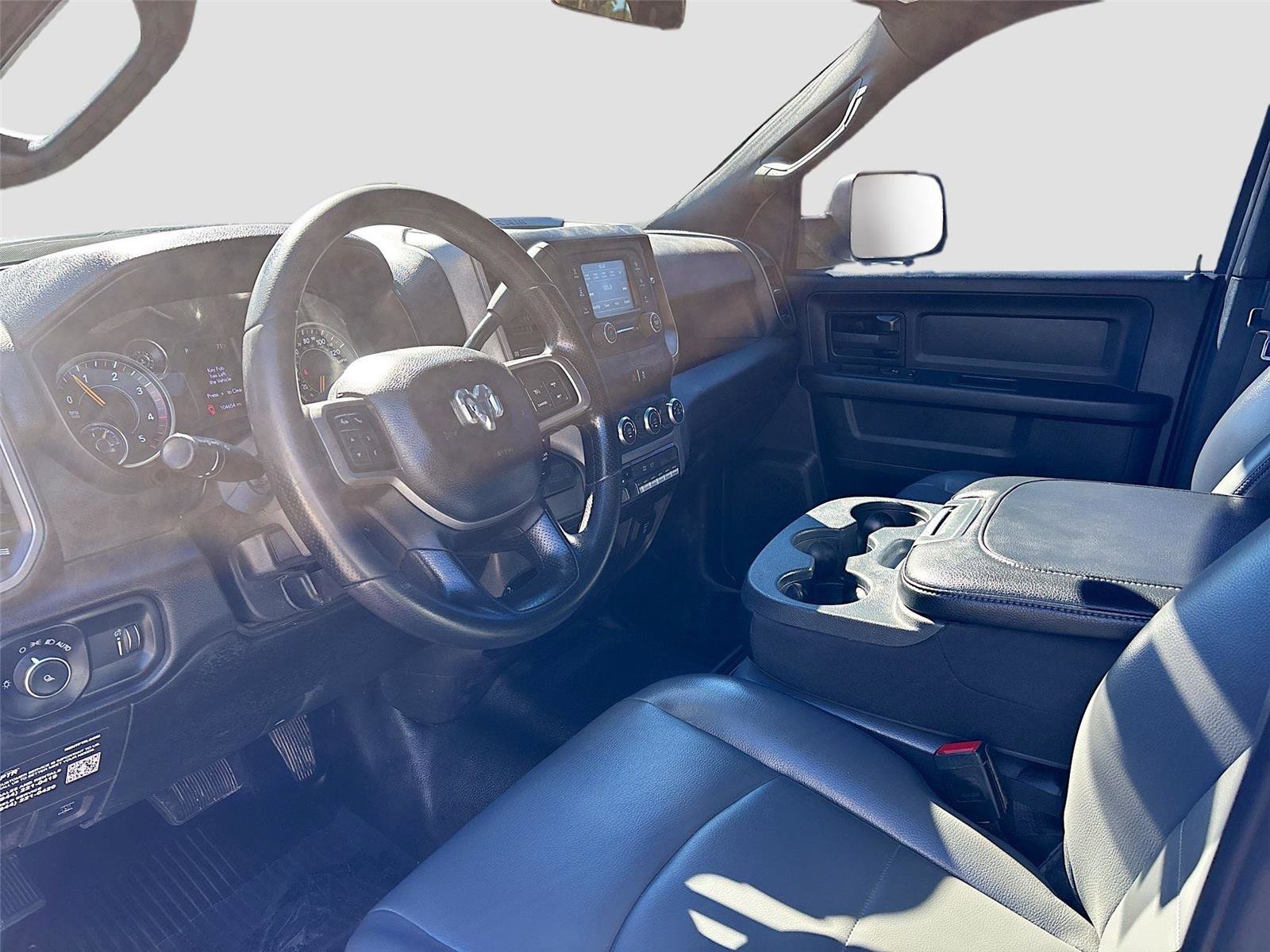 Used 2022 RAM 2500 Tradesman w/ Chrome Appearance Group image 10