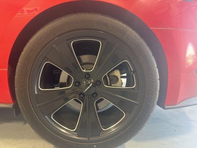 Used 2019 Ford Mustang GT w/ Black Accent Package image 9