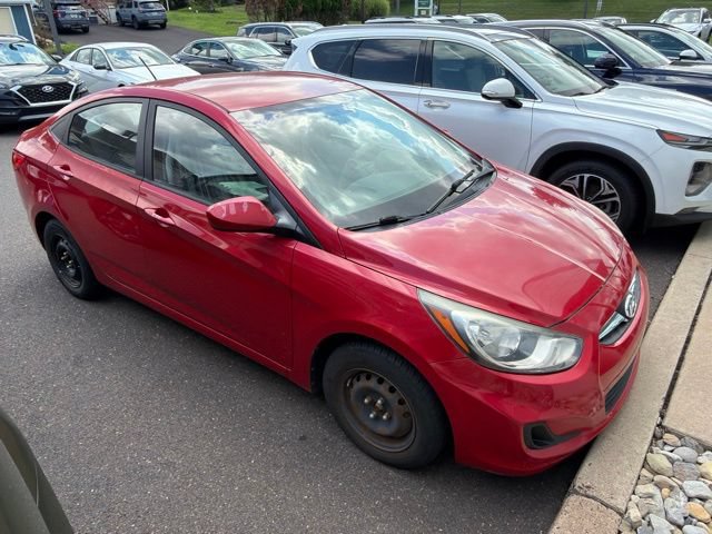 Used 2013 Hyundai Accent GLS FWD image 14