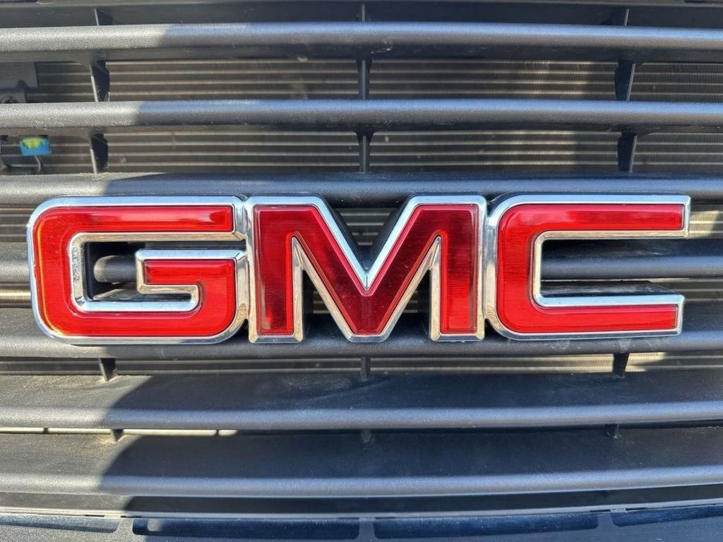 Used 2024 GMC Savana 2500 w/ Driver Convenience Package RWD image 24