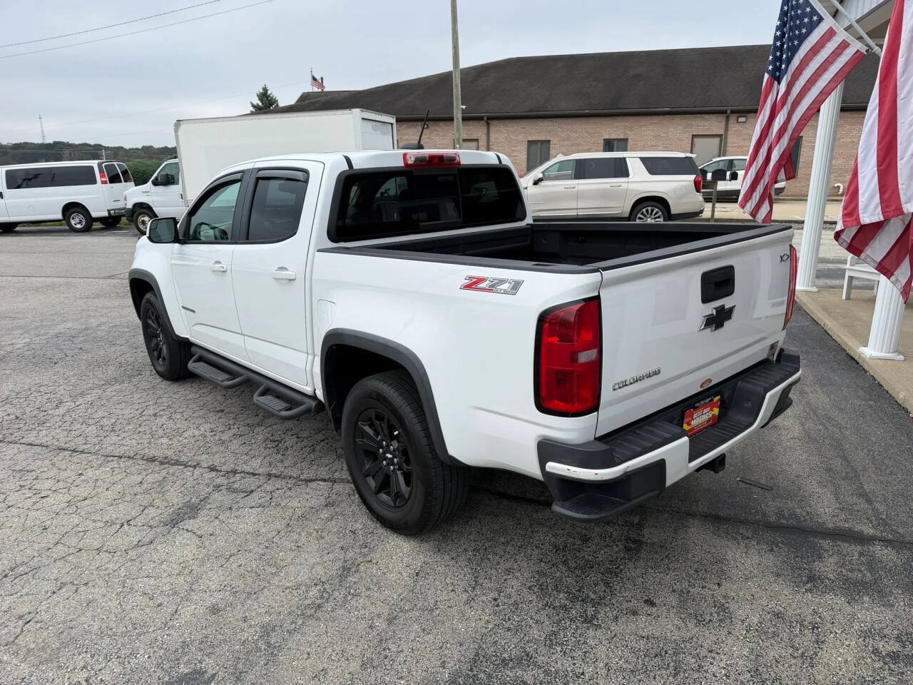 Used 2016 Chevrolet Colorado Z71 AWD/4WD image 3