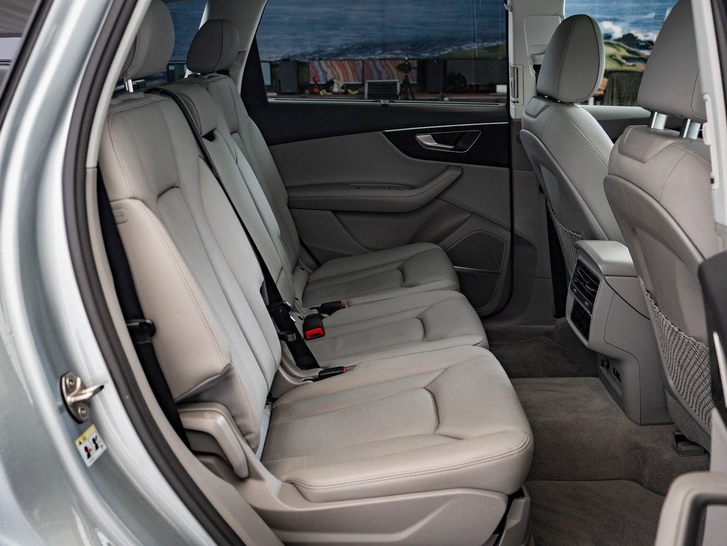 Used 2024 Audi Q7 3.0T Premium Plus image 36