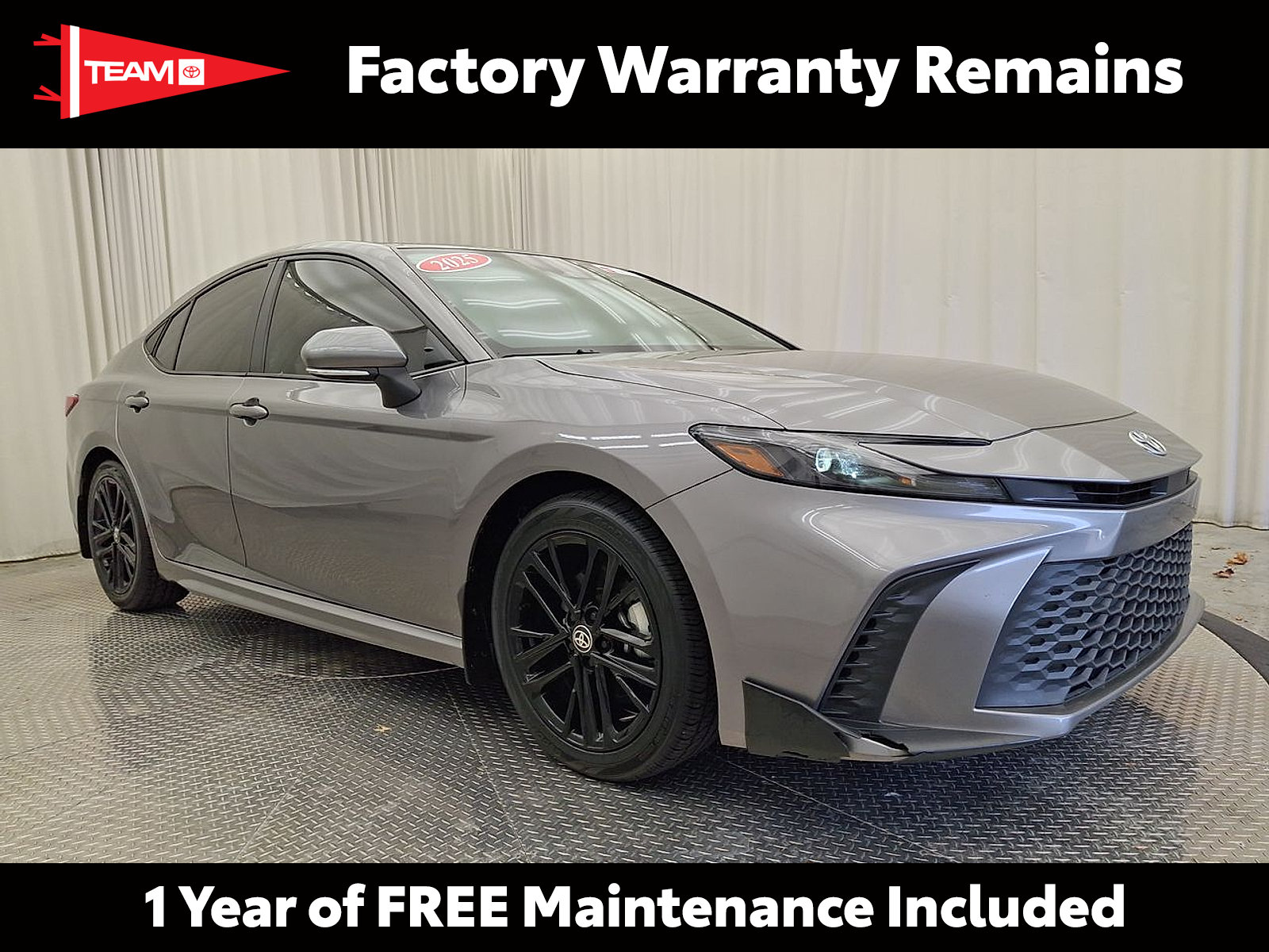 Used 2025 Toyota Camry SE w/ Convenience Package