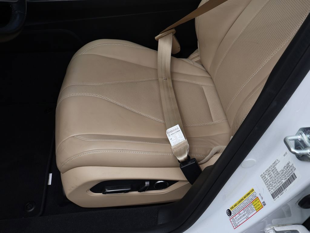 Used 2022 Acura TLX w/ Technology Package image 59