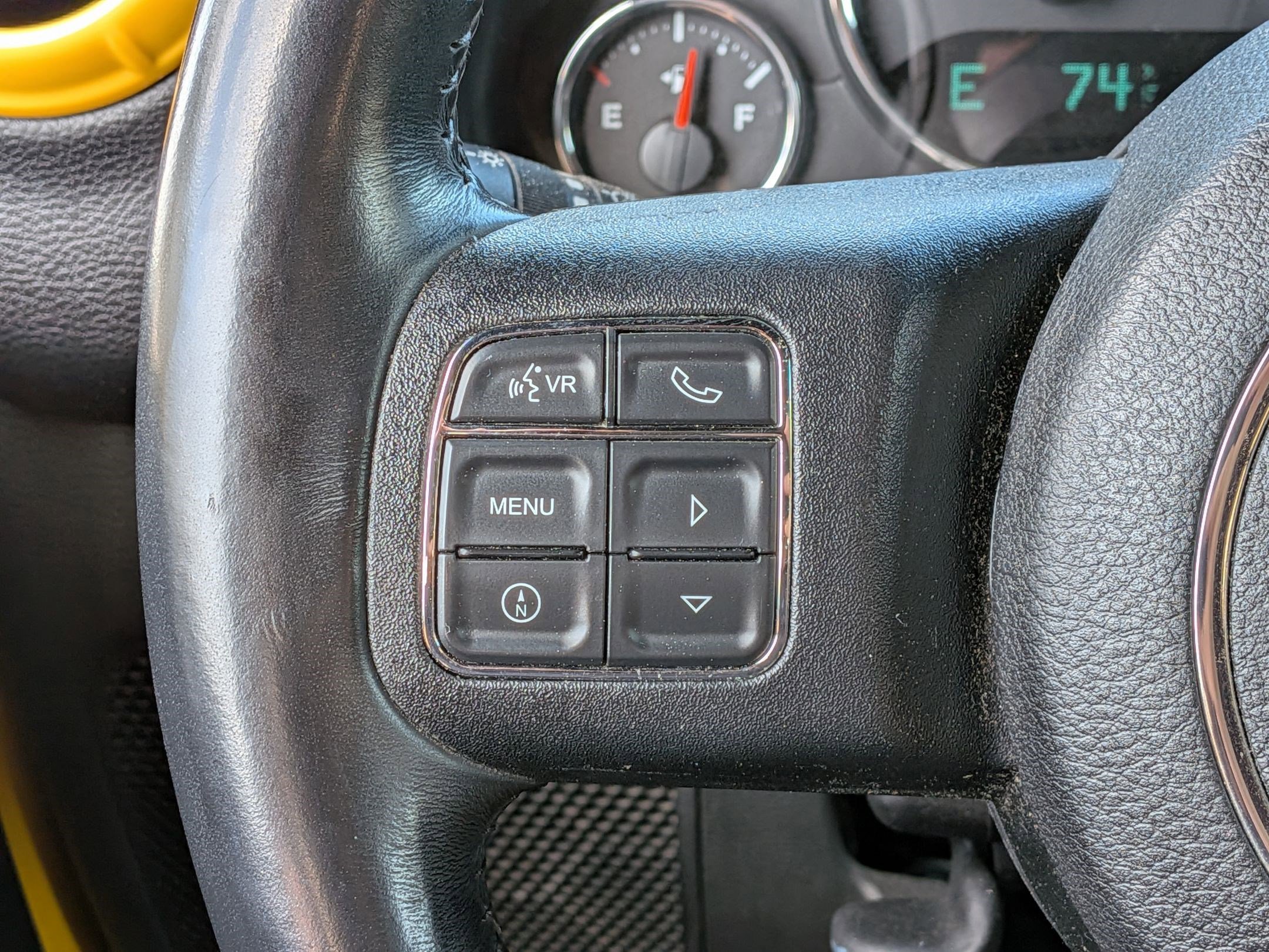 Used 2015 Jeep Wrangler Sport image 15