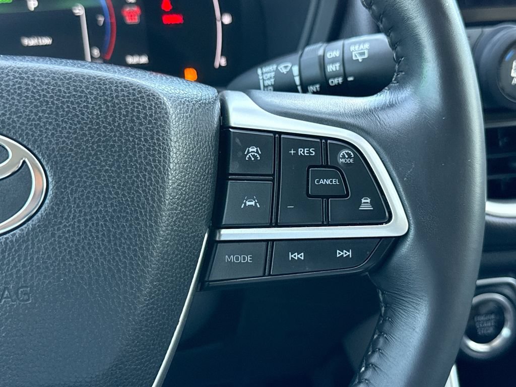 Used 2024 Toyota Grand Highlander FWD image 27