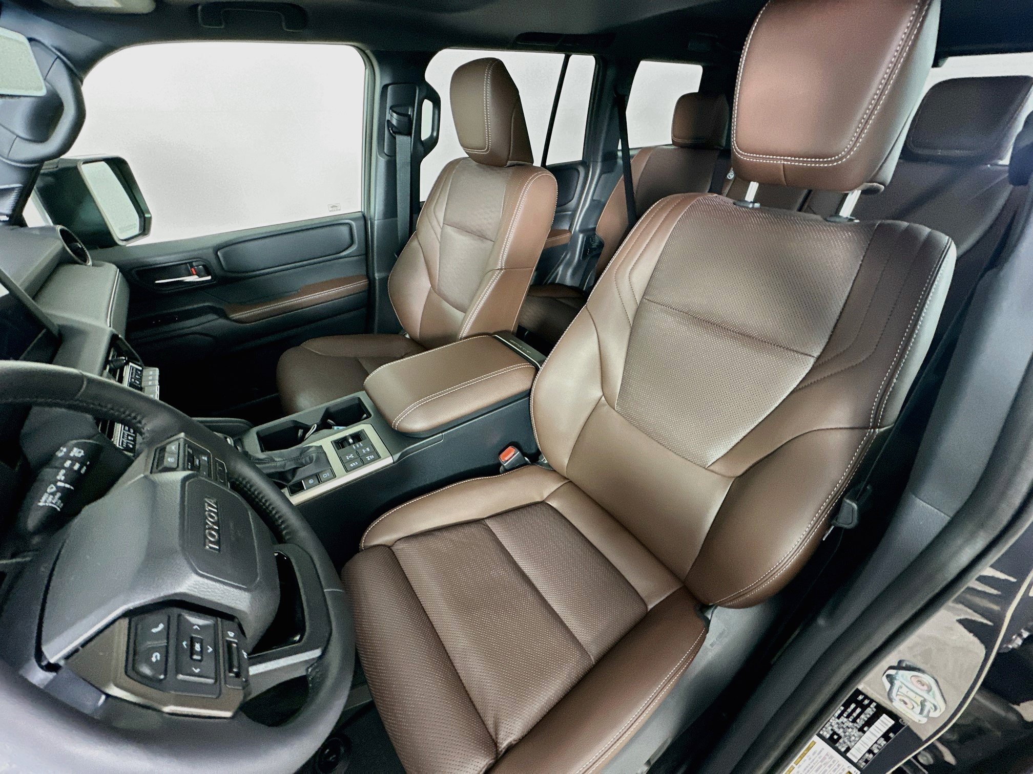 Used 2027 Toyota Land Cruiser w/ Premium Package AWD/4WD image 32