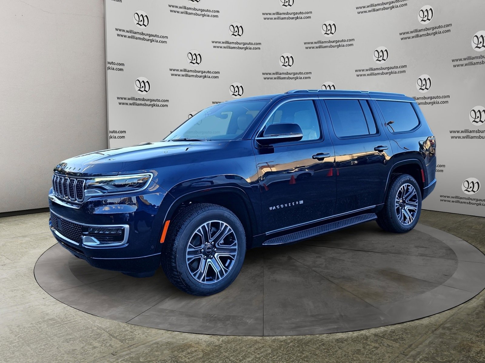 New 2025 Jeep Wagoneer 4WD