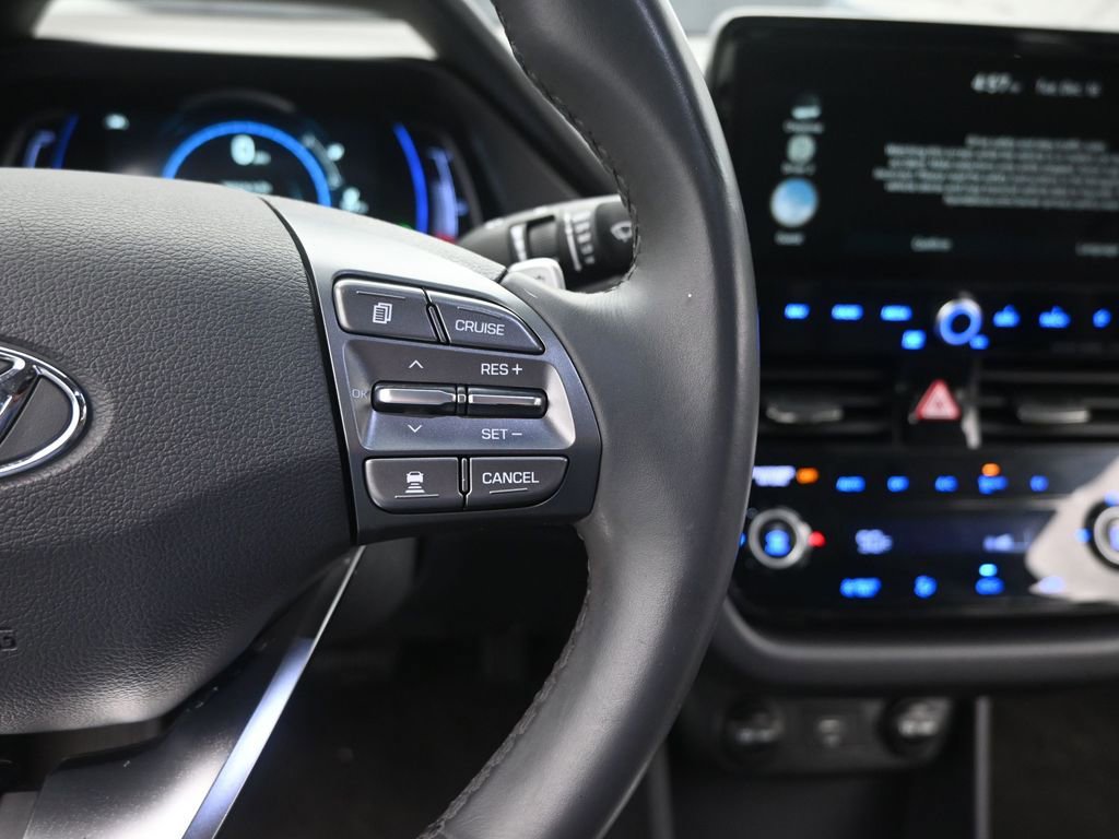 Used 2021 Hyundai Ioniq Limited image 32
