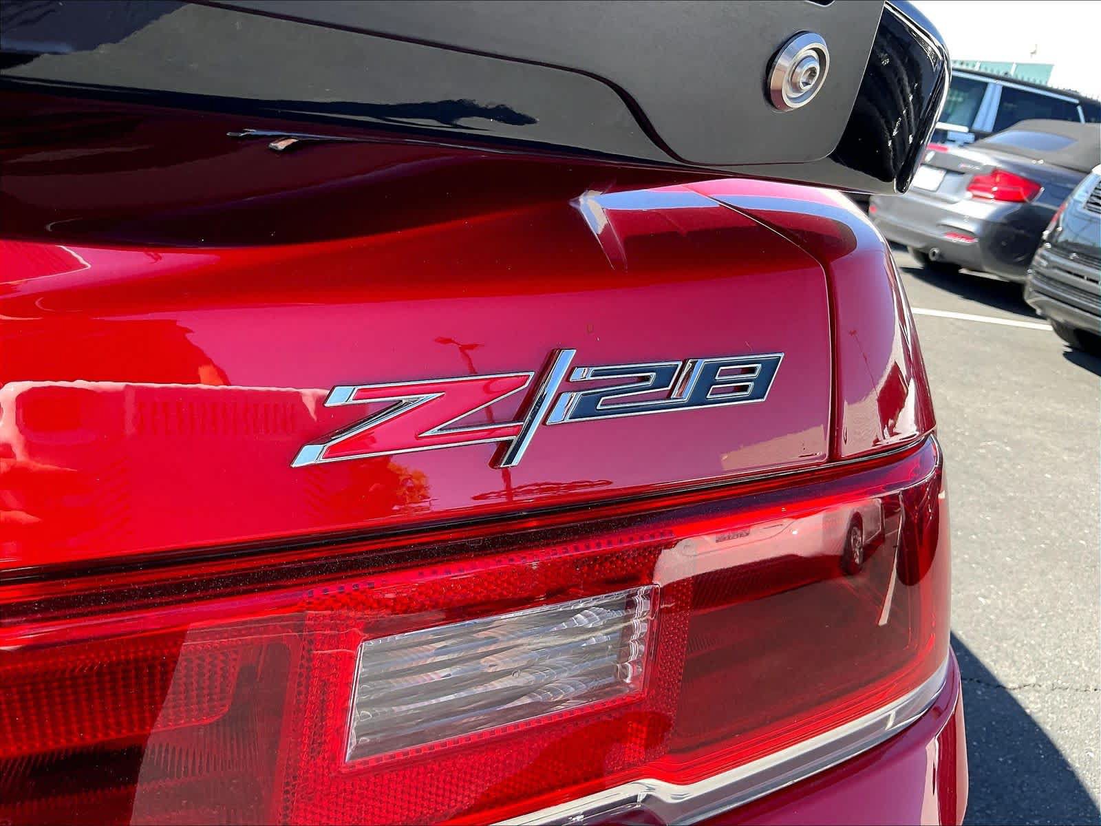 Used 2015 Chevrolet Camaro Z/28 RWD image 10