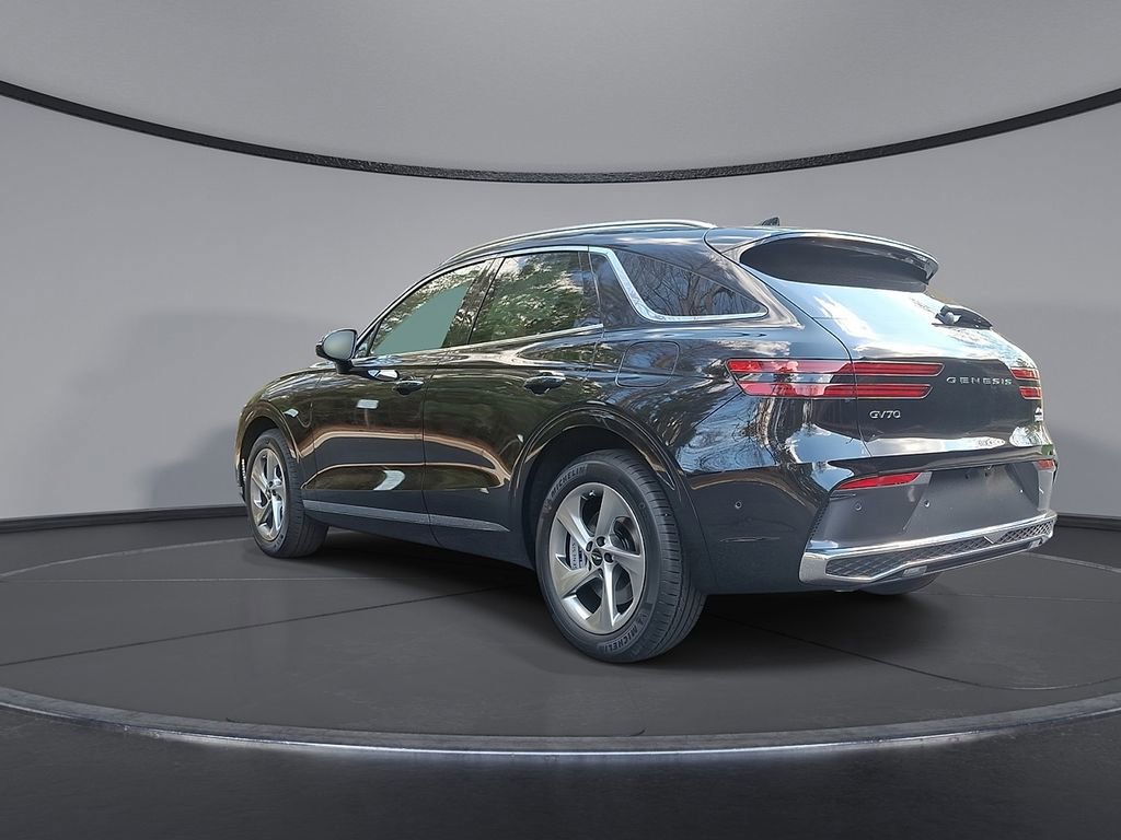 New 2026 Genesis GV70 2.5T Advanced image 11
