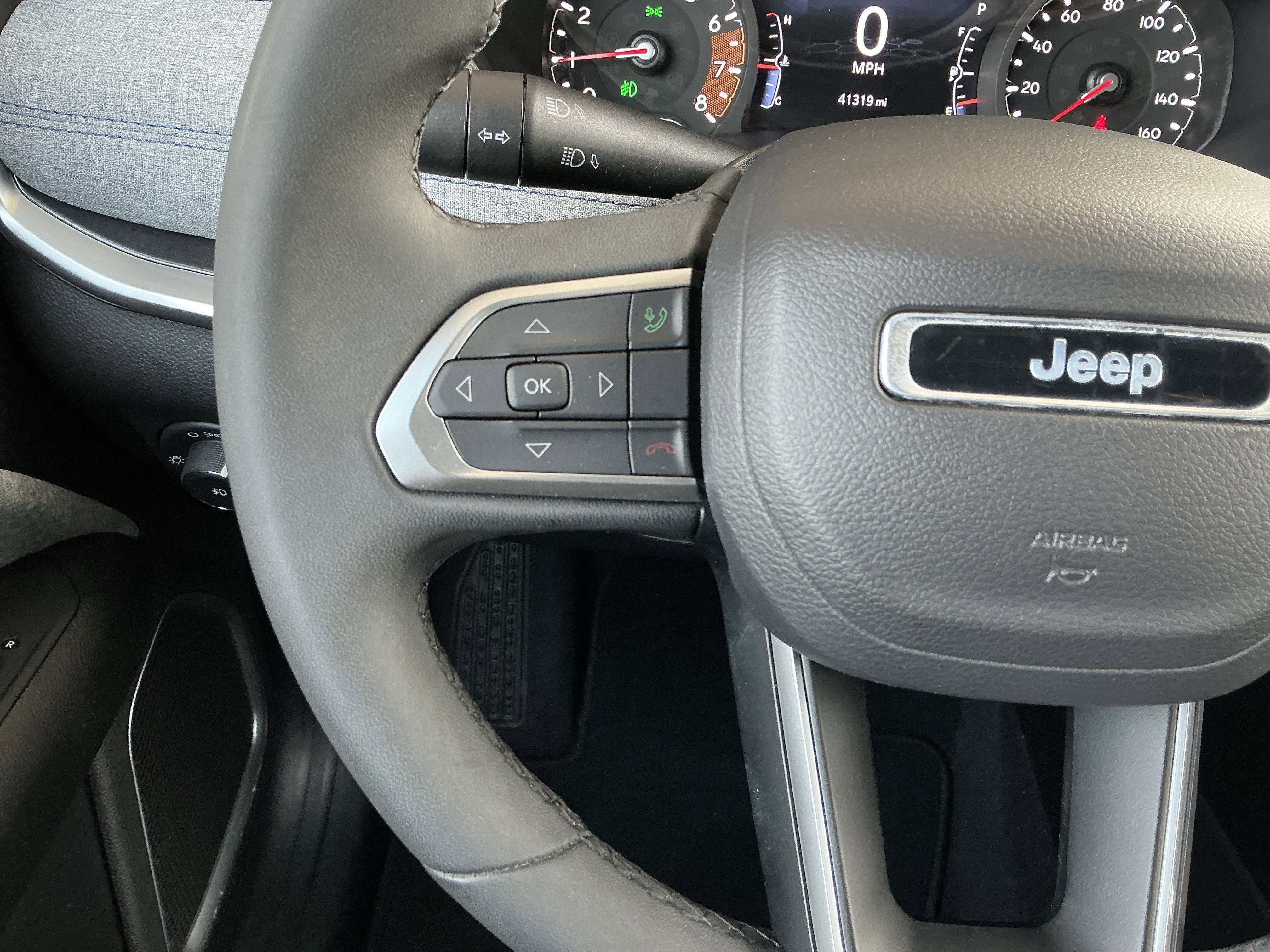 Used 2024 Jeep Compass Latitude w/ Altitude Special Edition image 12