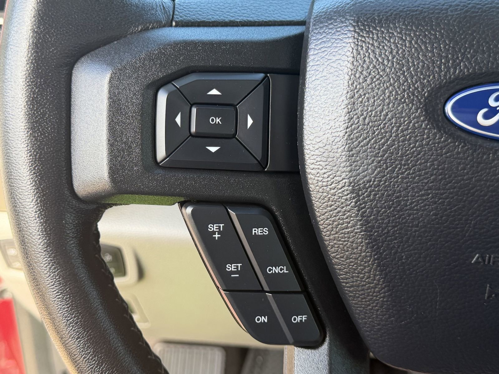 Certified 2019 Ford F150 XLT w/ Equipment Group 302A Luxury image 15