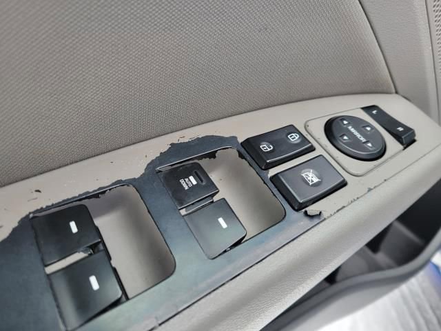 Used 2020 Hyundai Elantra SEL FWD image 13