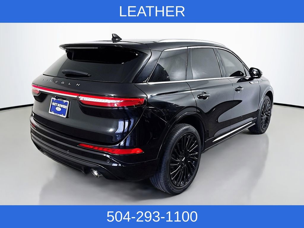 Used 2022 Lincoln Corsair Reserve image 5