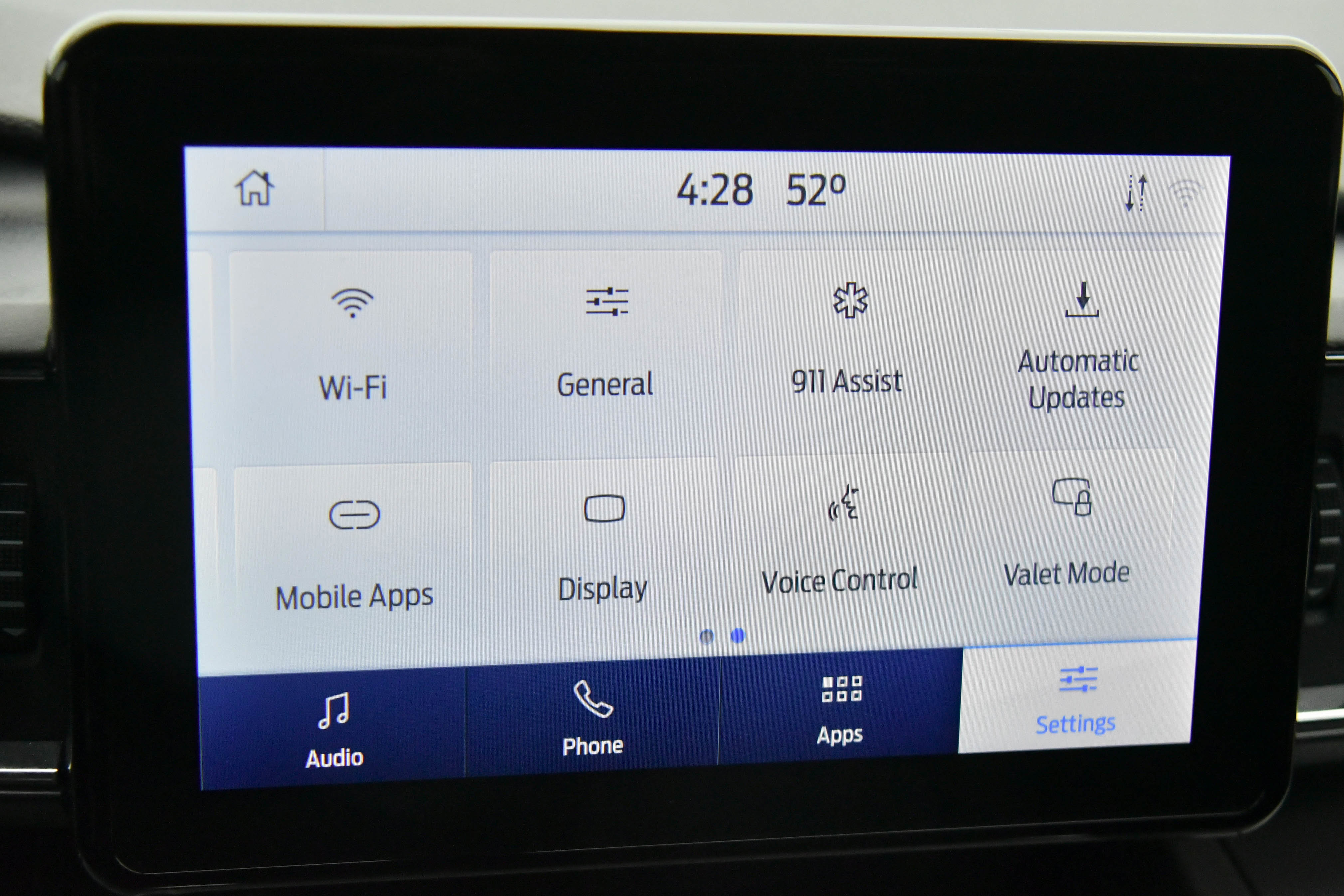 Used 2022 Ford Explorer XLT w/ Equipment Group 202A image 22