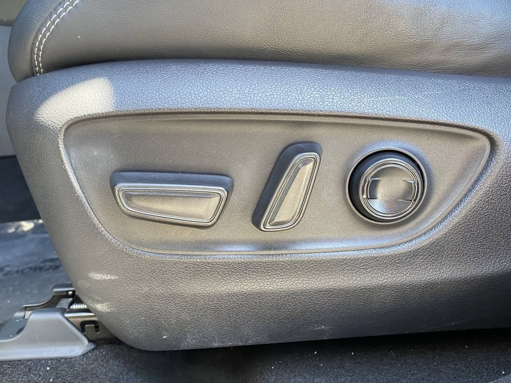 Certified 2023 Toyota RAV4 XLE Premium AWD/4WD image 23