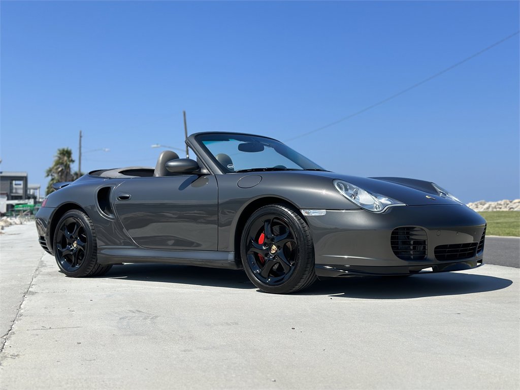Used 2004 Porsche 911 Turbo image 4
