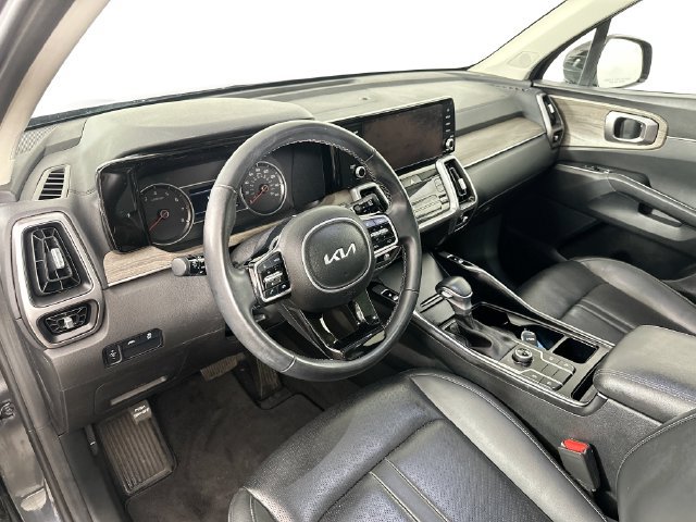 Used 2023 Kia Sorento S w/ Panoramic Sunroof Package AWD/4WD image 21