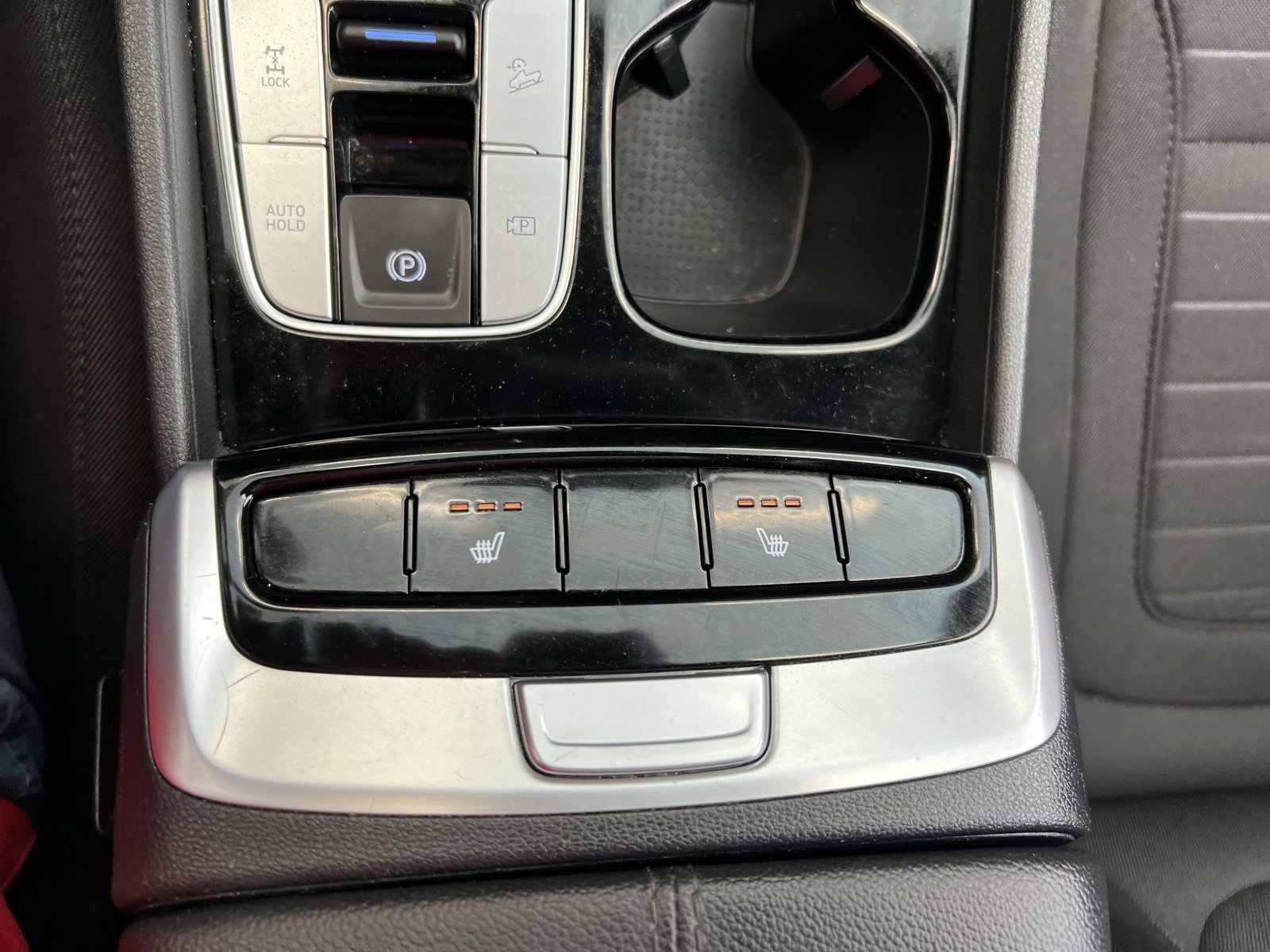 Used 2023 Hyundai Santa Cruz SEL w/ Activity Package image 28