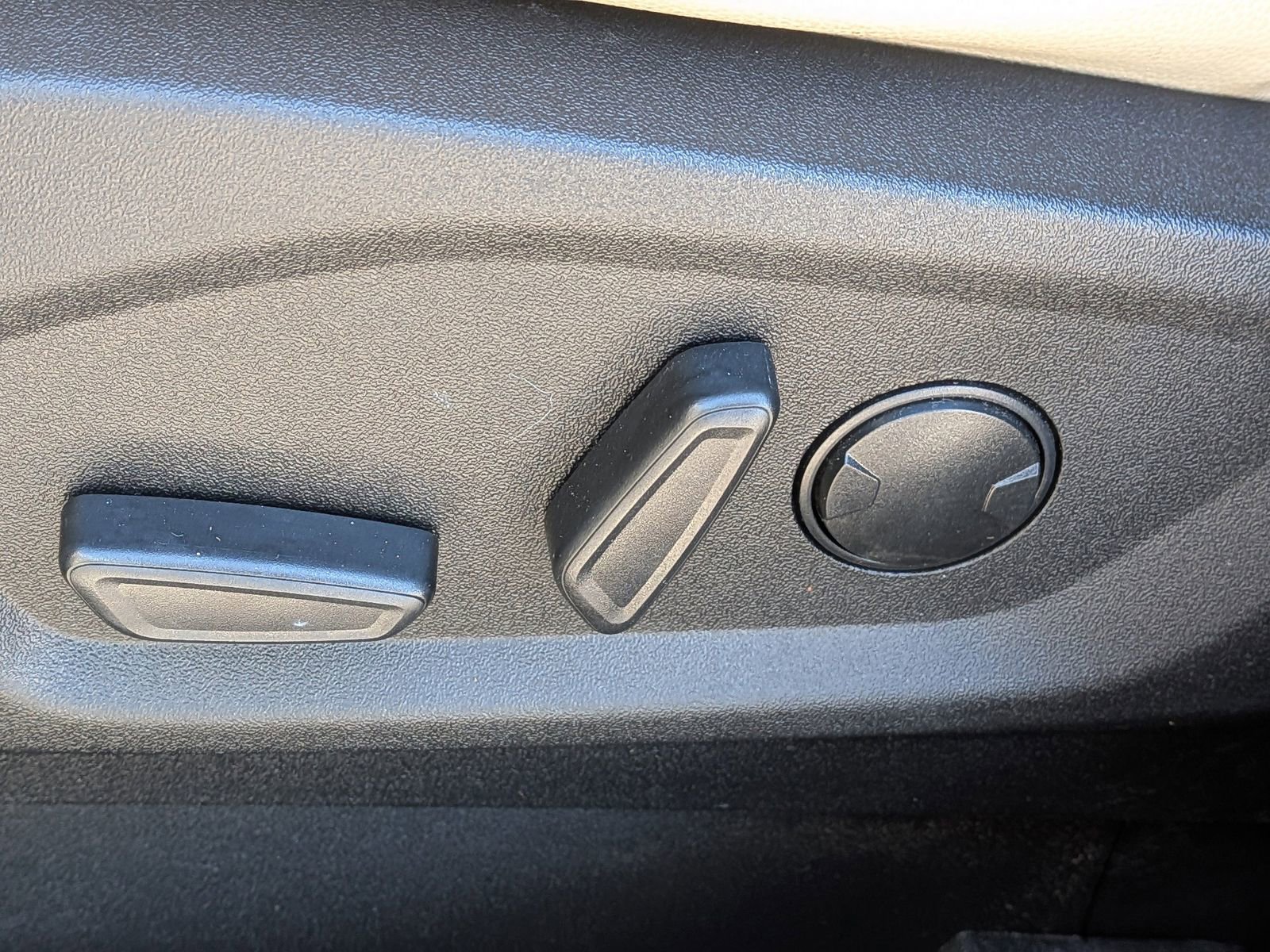 Certified 2024 Ford Edge SEL w/ Convenience Package image 23