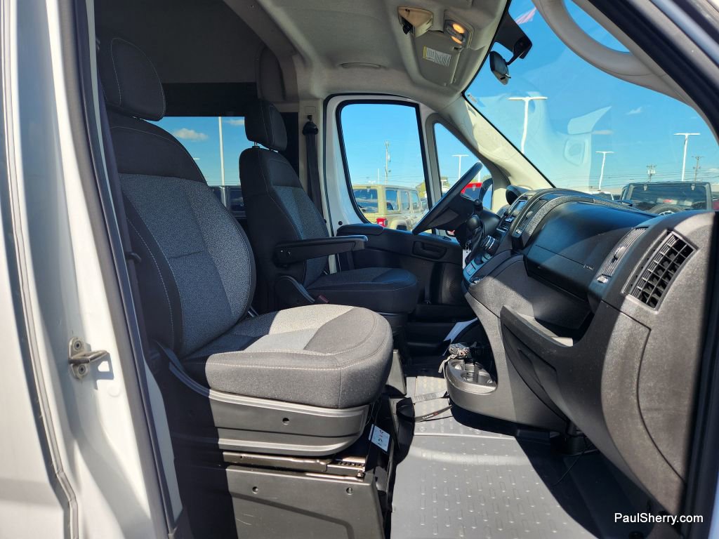 Used 2020 RAM ProMaster 2500 w/ Premium Appearance Group image 37