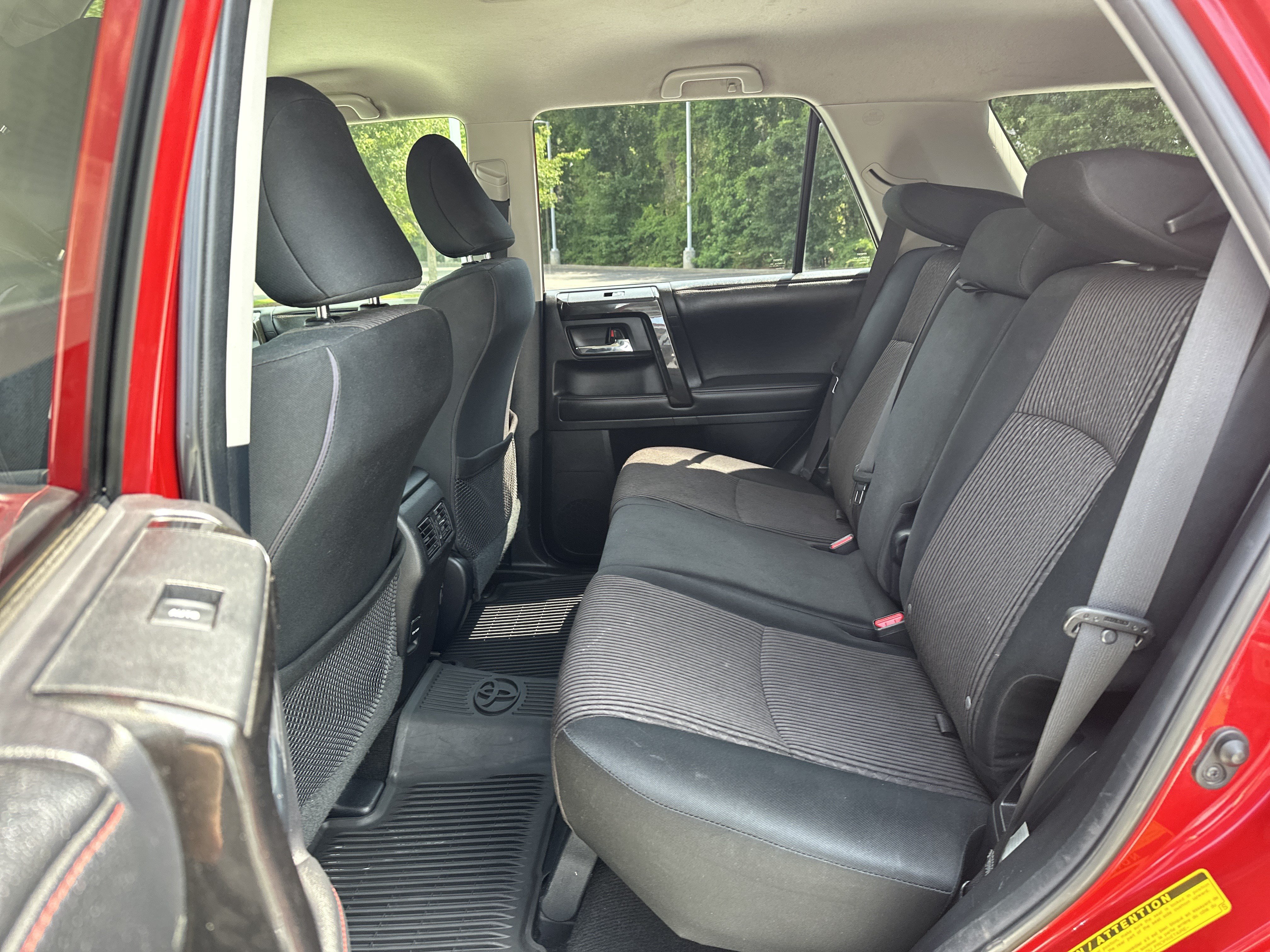 Used 2014 Toyota 4Runner Trail AWD/4WD image 31